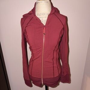 LULULEMON Define hooded zip up jacket